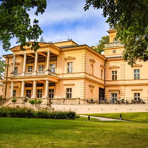 Lanna 3*, Praag Tsjechië